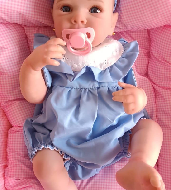 Muñeca vinilo Elena