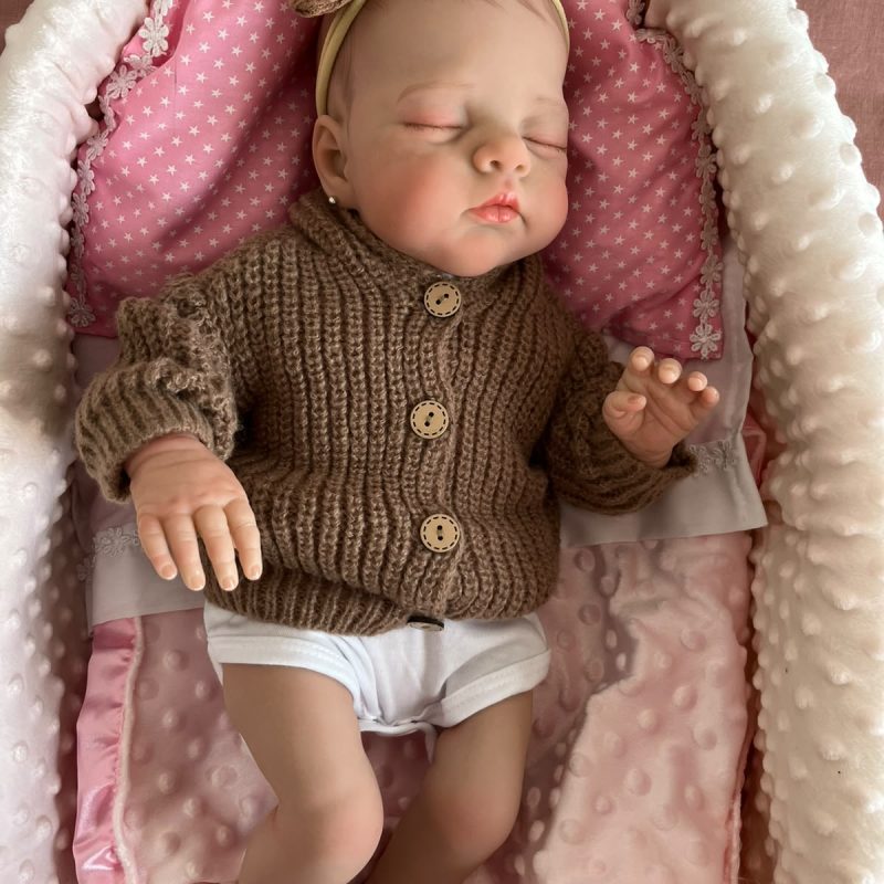 Muñeca de tela Luciana ropa de lana